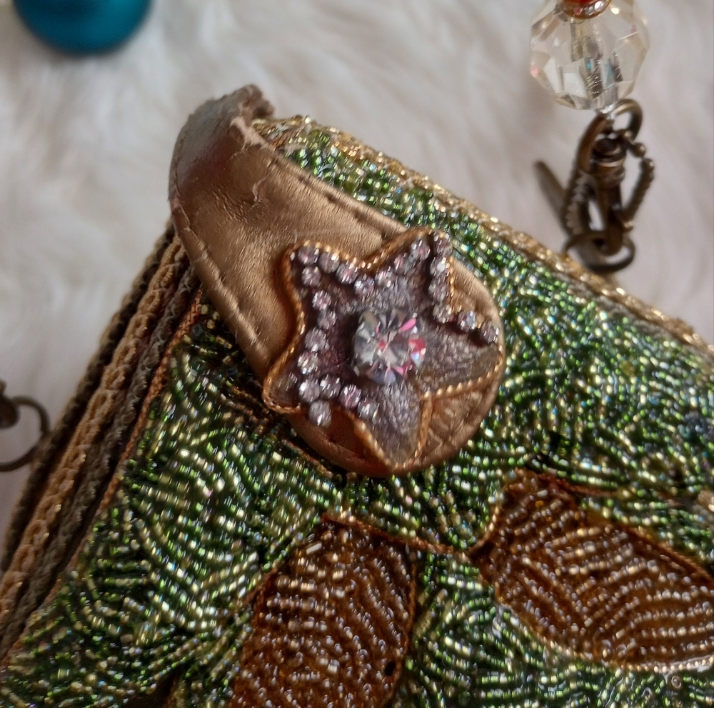 Mary Frances Will All the Trimmings Beaded Christmas Tree Holiday Vintage Bag - Picture 9 of 16